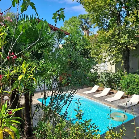 Villa-piscine Aux Abatilles 8 Couchages