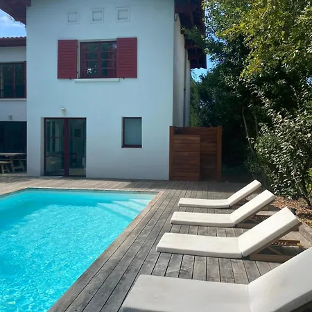 Villa-piscine Aux Abatilles 8 Couchages * Arcachón